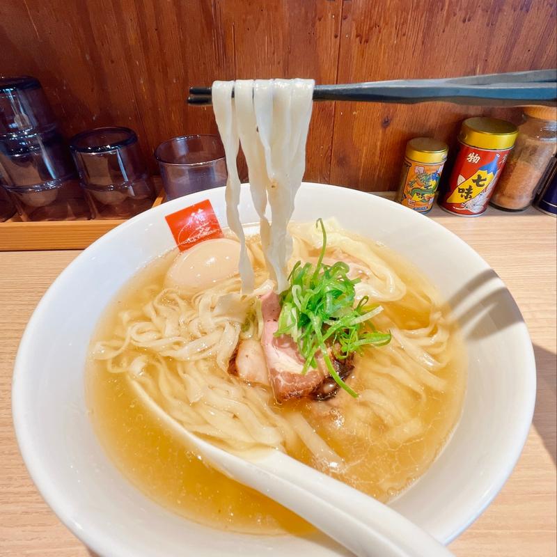 塩煮干し中華そば(煮干中華そばハナアオイ)