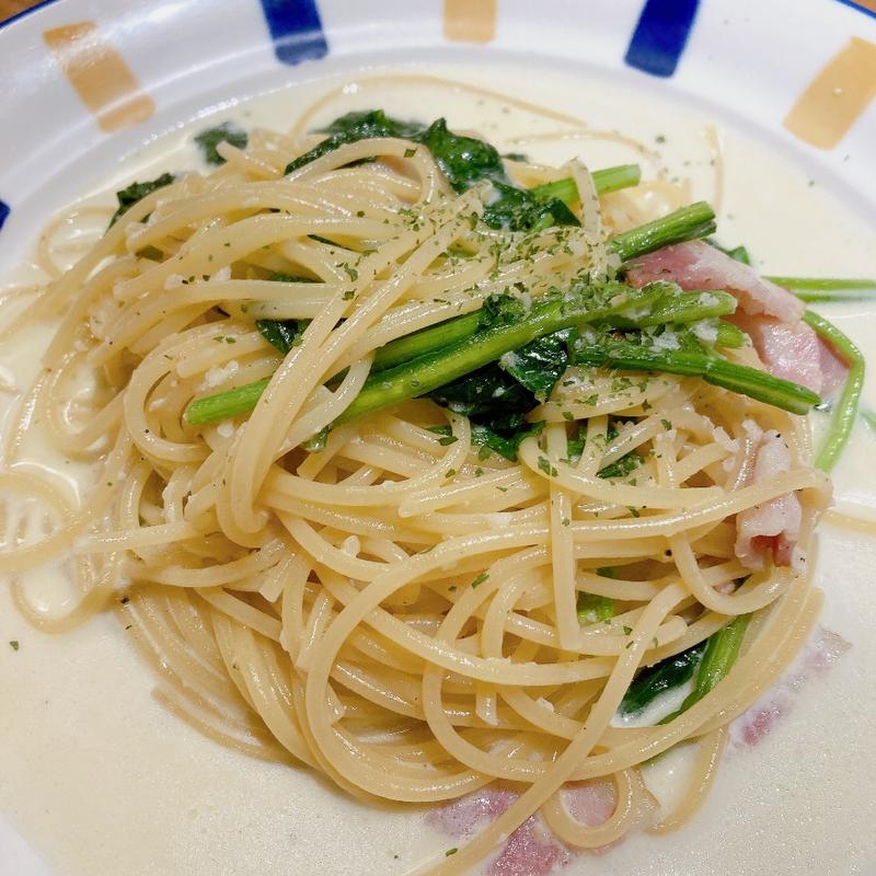 ほうれん草とベーコンのクリームソース(マイアミガーデン 横浜駅西口五番街店)