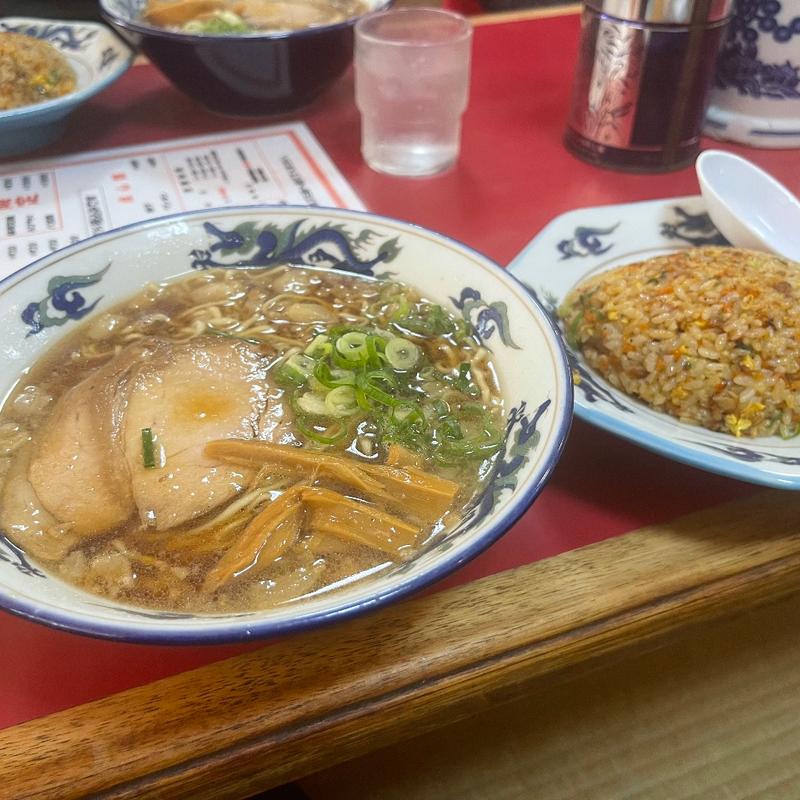 ラーメン並 チャーハン小(萬來軒 )