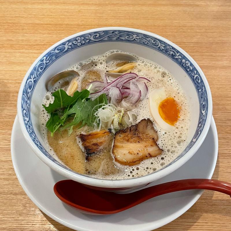 魚貝鶏白湯そば(鶏白湯そば ひまり)