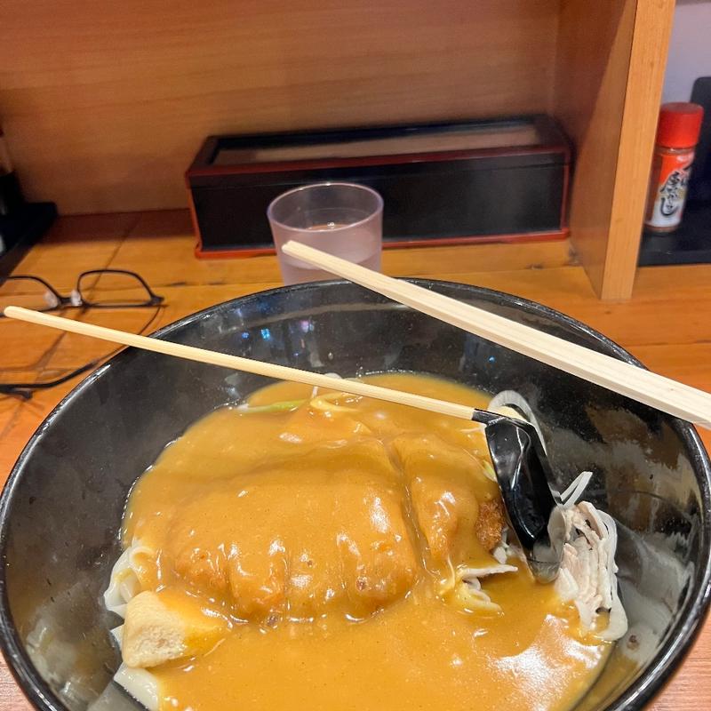 カツカレーきしめん(めんつるび （【旧店名】さぬき安べえ）)