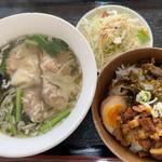 雲呑スープと魯肉飯セット(一碗居 凛丹)