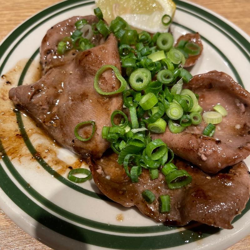 ねぎ塩たん(モツビストロ天神ホルモン KITTE博多店)