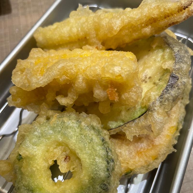 夏野菜の天ぷら(どんぶり居酒屋 喜水丸 KITTE博多店)
