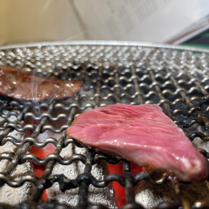 ハラミ(炭火焼肉ホルモン 横綱三四郎 高円寺店)