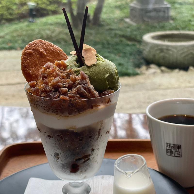 珈琲グラニテと抹茶のパフェラテ(神乃珈琲 川崎有馬店)