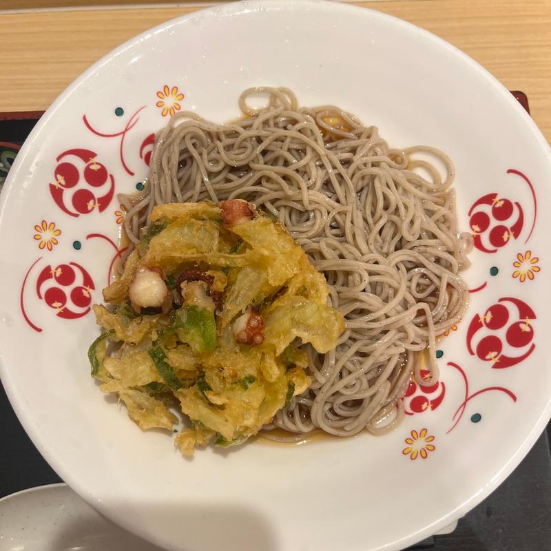 真蛸と万願寺とうがらしの冷しかき揚げそば(いろり庵きらくそば 五反田)