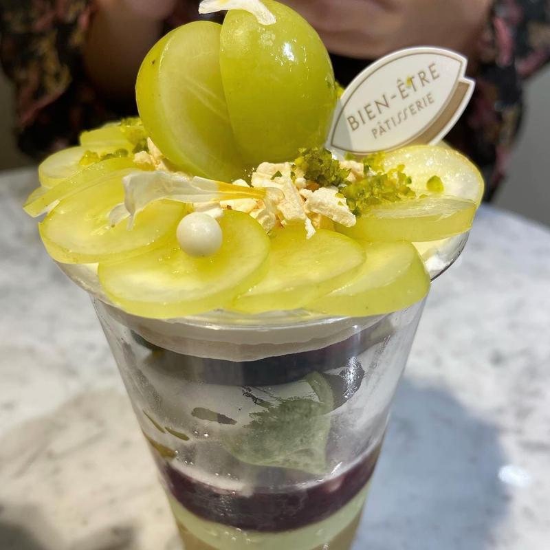 シャインピスタチオ(パティスリー ビヤンネートル｜BIEN-ETRE PATISSERIE)