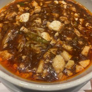 麻婆麺(SHIBIRE NOODLES 蝋燭屋 表参道ヒルズ店)