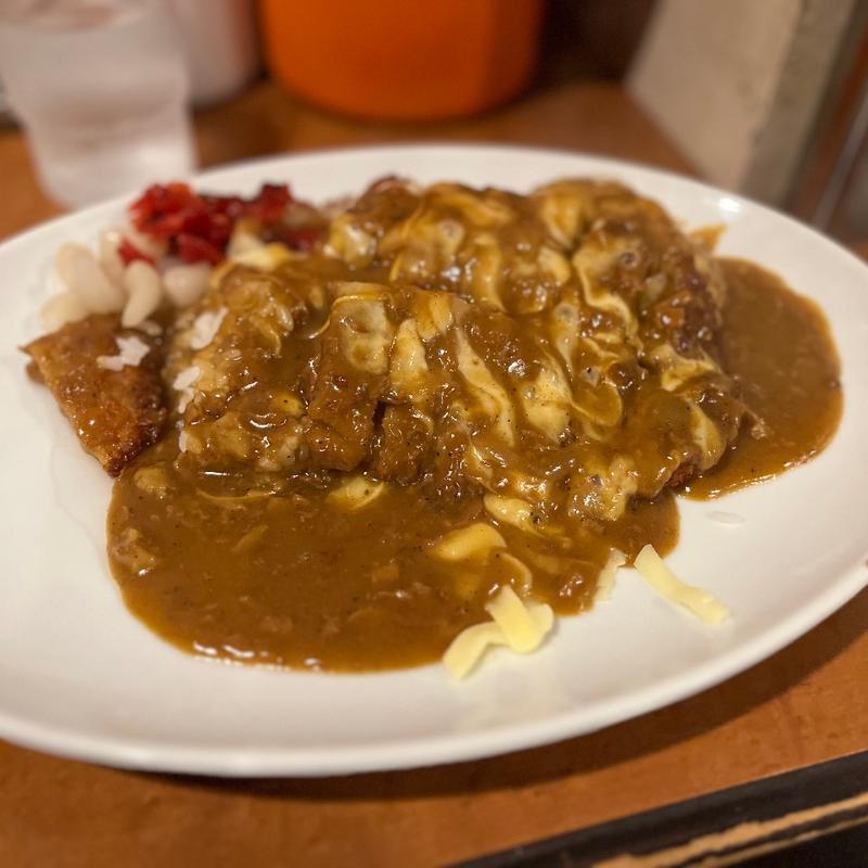カツチーズカレー(カレーライスの得正 肥後橋店)