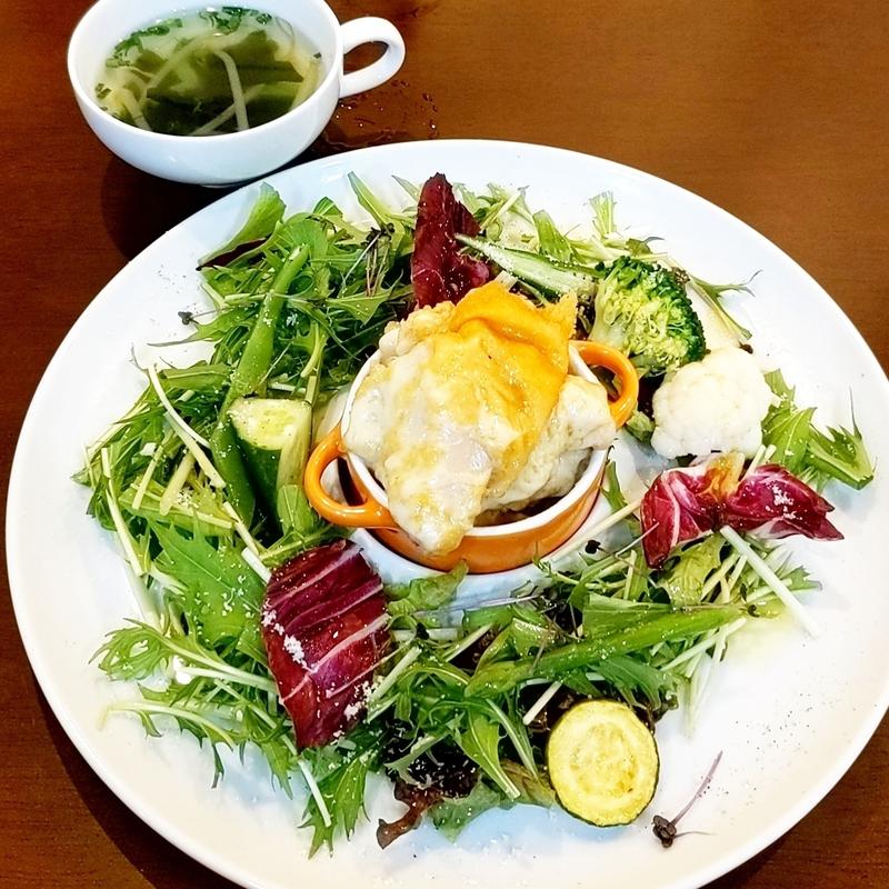 チーズたっぷりチキンソテー(低糖質食専門店  ローカーボキッチン然  高槻本店)