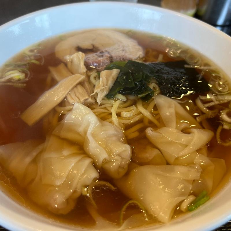 ワンタン麺(仙龍 )