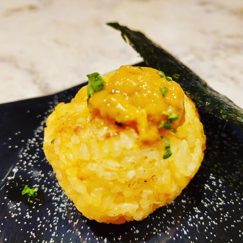 ひとくち焼きウニぎり(大衆酒場 フレンチマン なんばウォーク店)