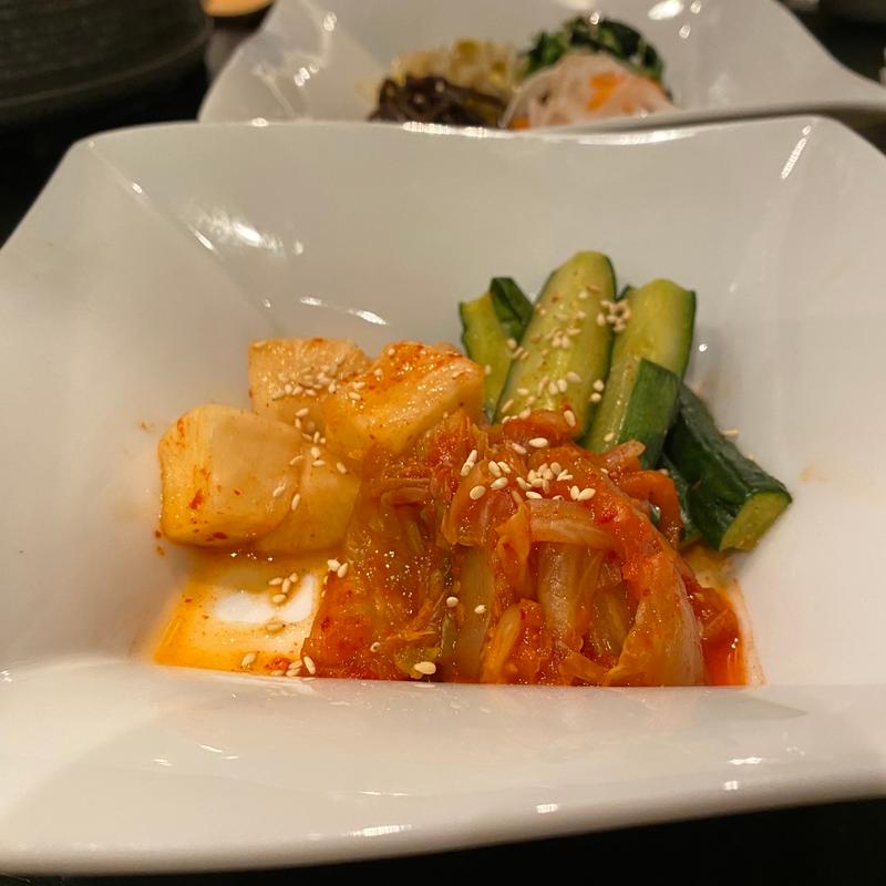 キムチ盛り合わせ(千種焼肉 飛騨牛の奴隷)