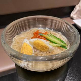 冷麺(千種焼肉 飛騨牛の奴隷)