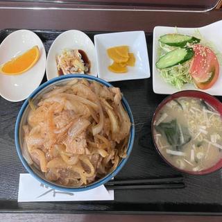 生姜豚丼(とん丼)(どんぶり屋ぽん)