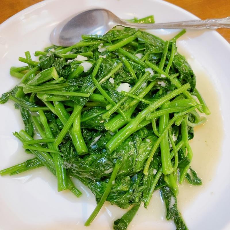 空芯菜炒め(圓縁園飯店 （エンエンエンハンテン）)