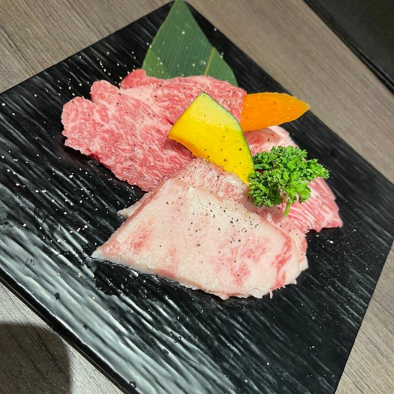 (肉屋の台所 新宿ミート )