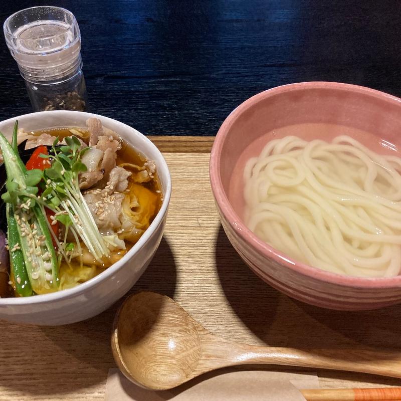 ひかりのおうどん(創作うどん ひかり)