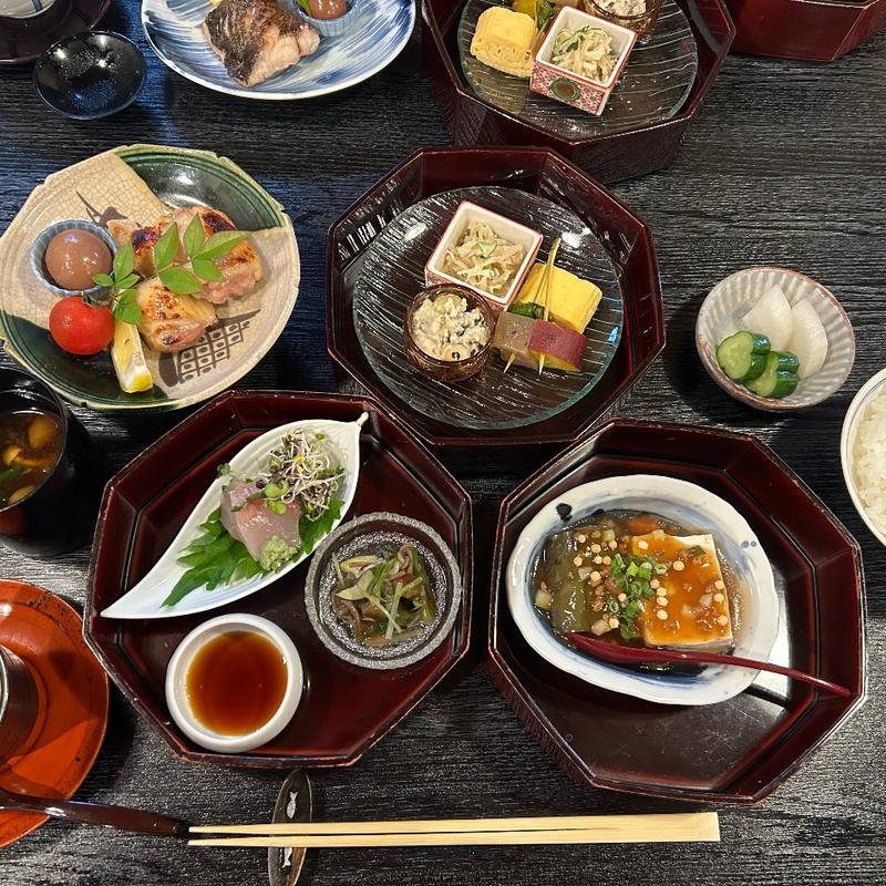 きさらぎ弁当　焼き物付き(きさらぎ)