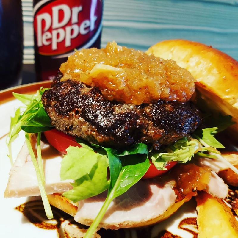 自家製ロースハムバーガー(だるま珈琲)