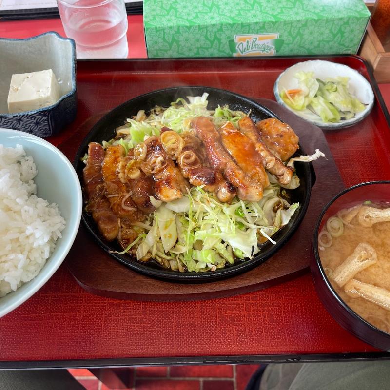 鉄板とんてき定食(鉄板トンテキ えびす食堂)