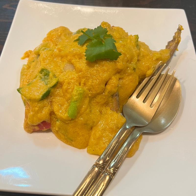 プーパッドポンカリー(マニータイ)