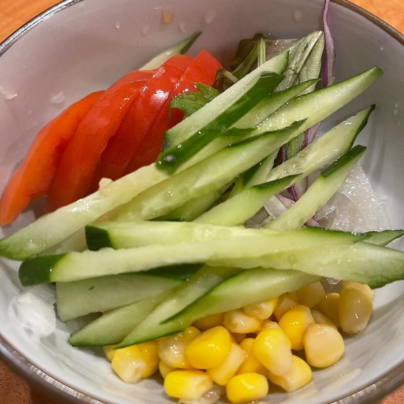 サラダ(やんべ)