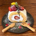 古都華入りロールケーキ