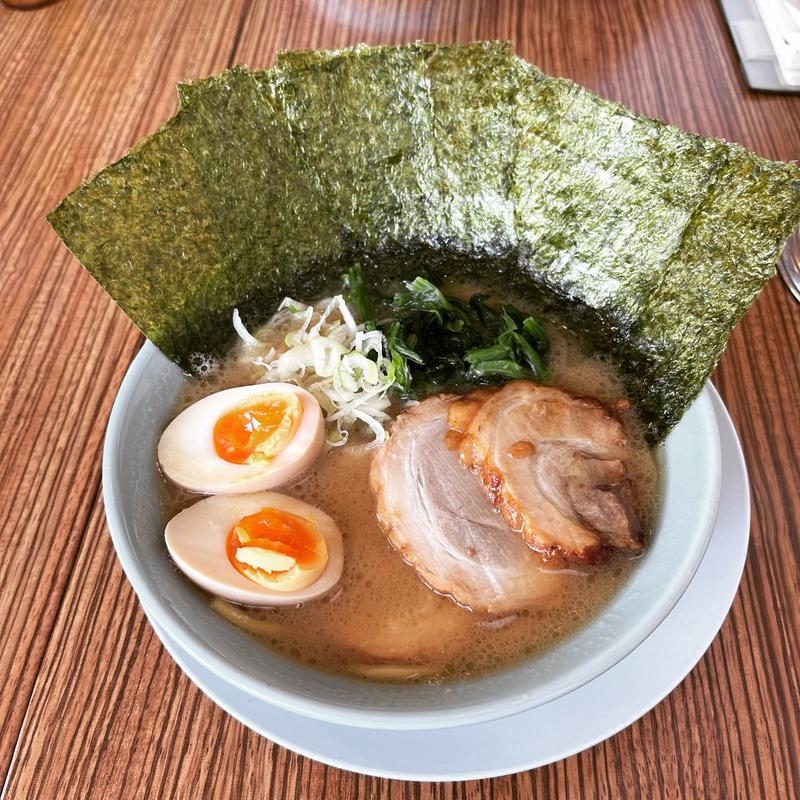 特製醤油ラーメン(清六家 総本山 )