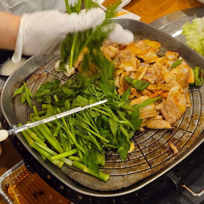 ミナリサムギョプサル(テ～ハンミング)