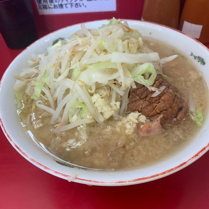 小豚　ヤサイニンニク(ラーメン二郎 京急川崎店)