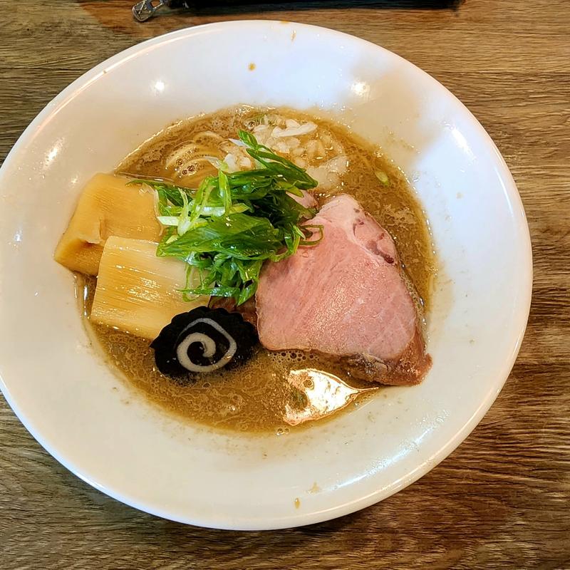 コイニボシ(ラァメン コハク)