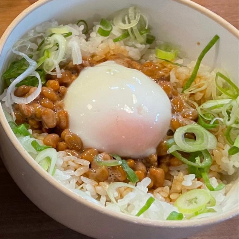 とろ玉納豆丼(味噌屋 蔵造)