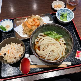 よくばりセット(多摩うどん ぽんぽこ)