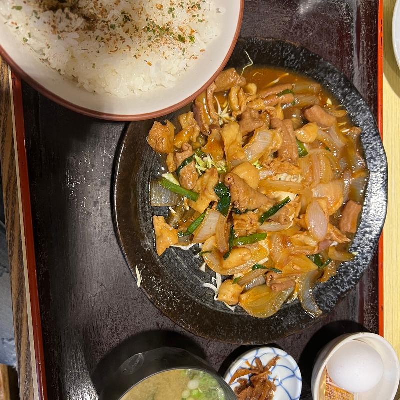 鳥ホルモン炒め定食(そば処 砂場)