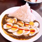 玉子入り サラダ付き ムルギーカレー(ムルギー)
