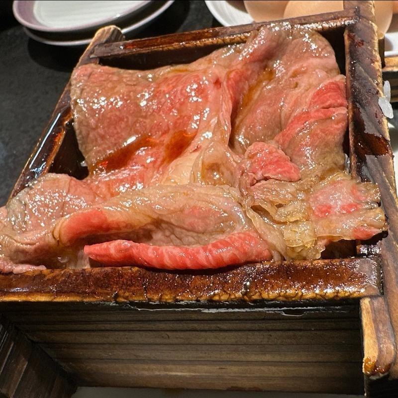 黒毛和牛せいろ蒸しご飯(駄目な隣人　新宿店)