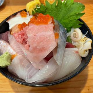 海鮮丼スペシャル(淳ちゃん寿司)