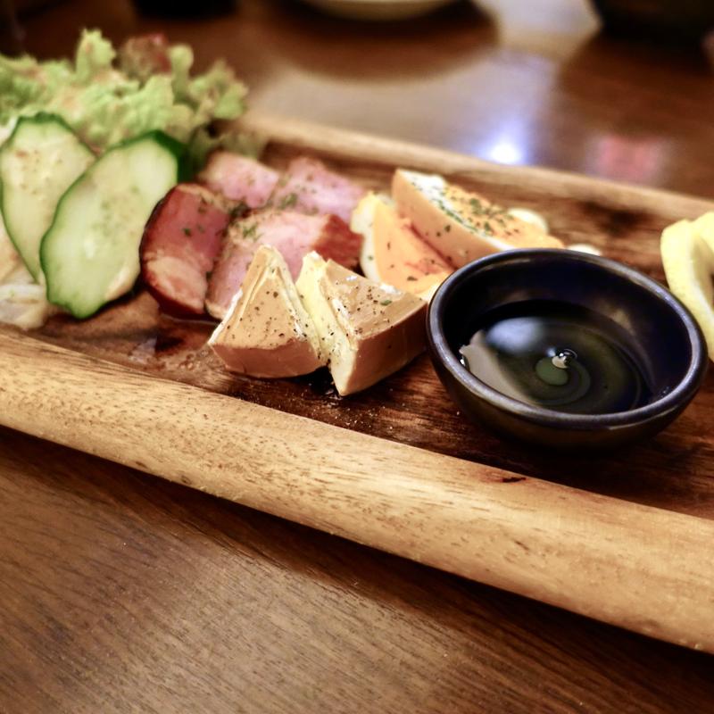 おまかせ酒のアテ4種盛り(地酒蔵大阪 )