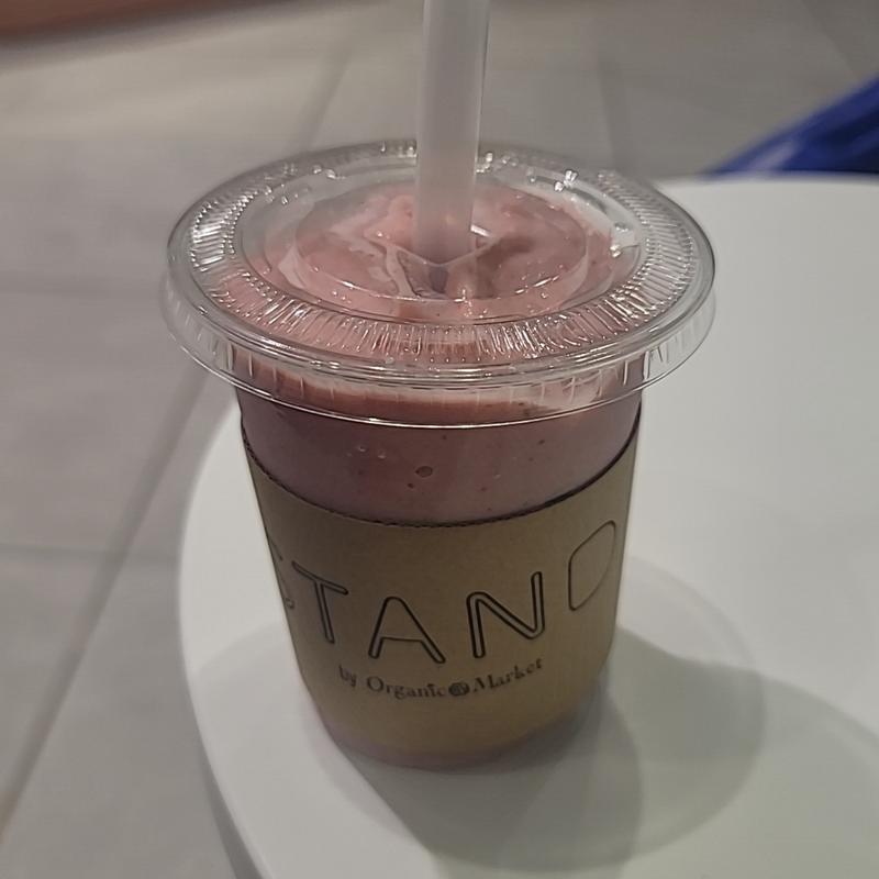 スムージー バナナストロベリーソイ(スタンドバイオーガニックマーケット西武池袋本店)