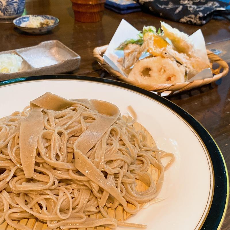 お蕎麦・天ぷらセット（お通し・デザート付）(こなす)