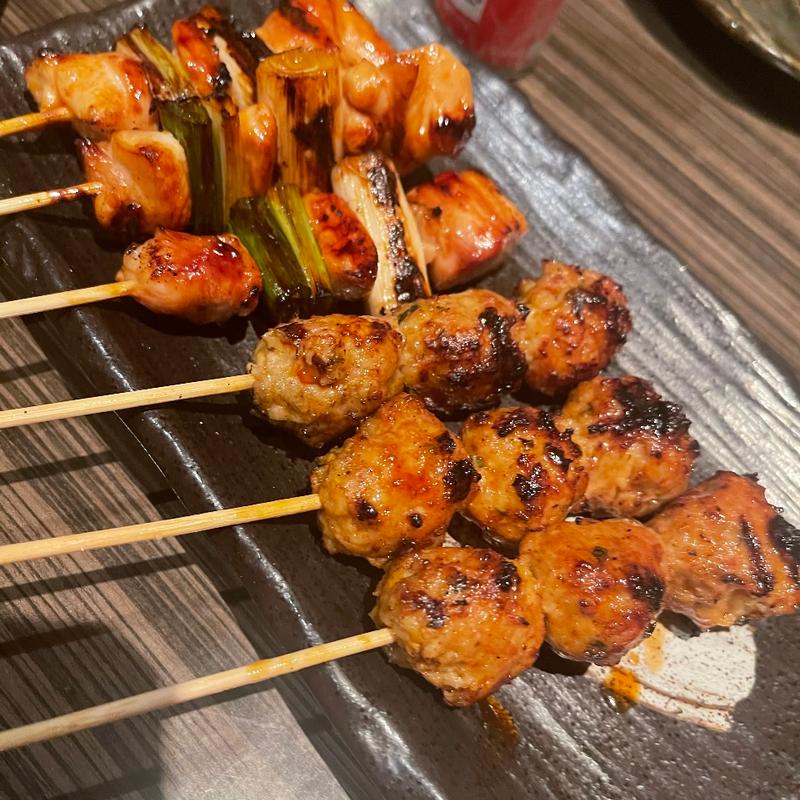 ねぎみ＋つくね(やきとりやさんあっ鶏)