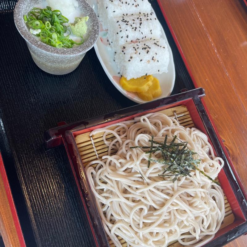 ざるそば定食 (おにぎり)(ありた)