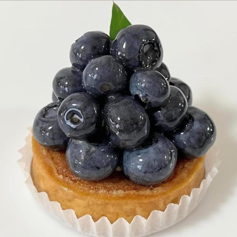 ブルーベリータルト(パティスリーミワ／PATESSERE MIWA)