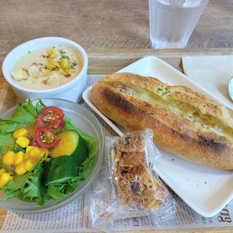 特製ホットドッグプレート(デイジイ西新宿店 (DAISY))