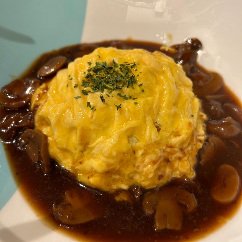 洋食屋さんのオムハヤシ(ビアガーデン Beer Dining & Cafe Terrace 『 ALE 』（エール）)