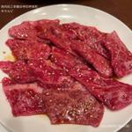 中カルビ(焼肉処 三幸園 （ヤキニクドコロサンコウエン）)