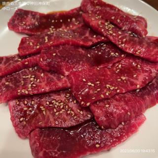 中ロース(焼肉処 三幸園 （ヤキニクドコロサンコウエン）)