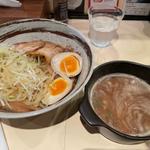 つけ麺の太麺特大　濃厚魚介(つけ麺 京都わたなべ)